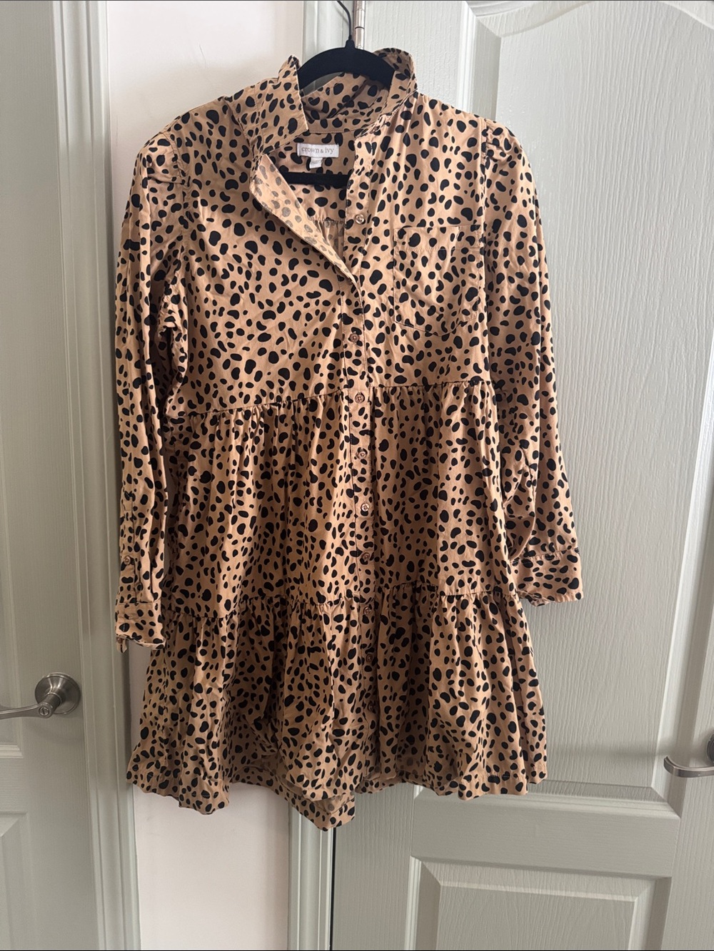 crown & ivy Tan Leopard Print Tiered shirt Dress size small